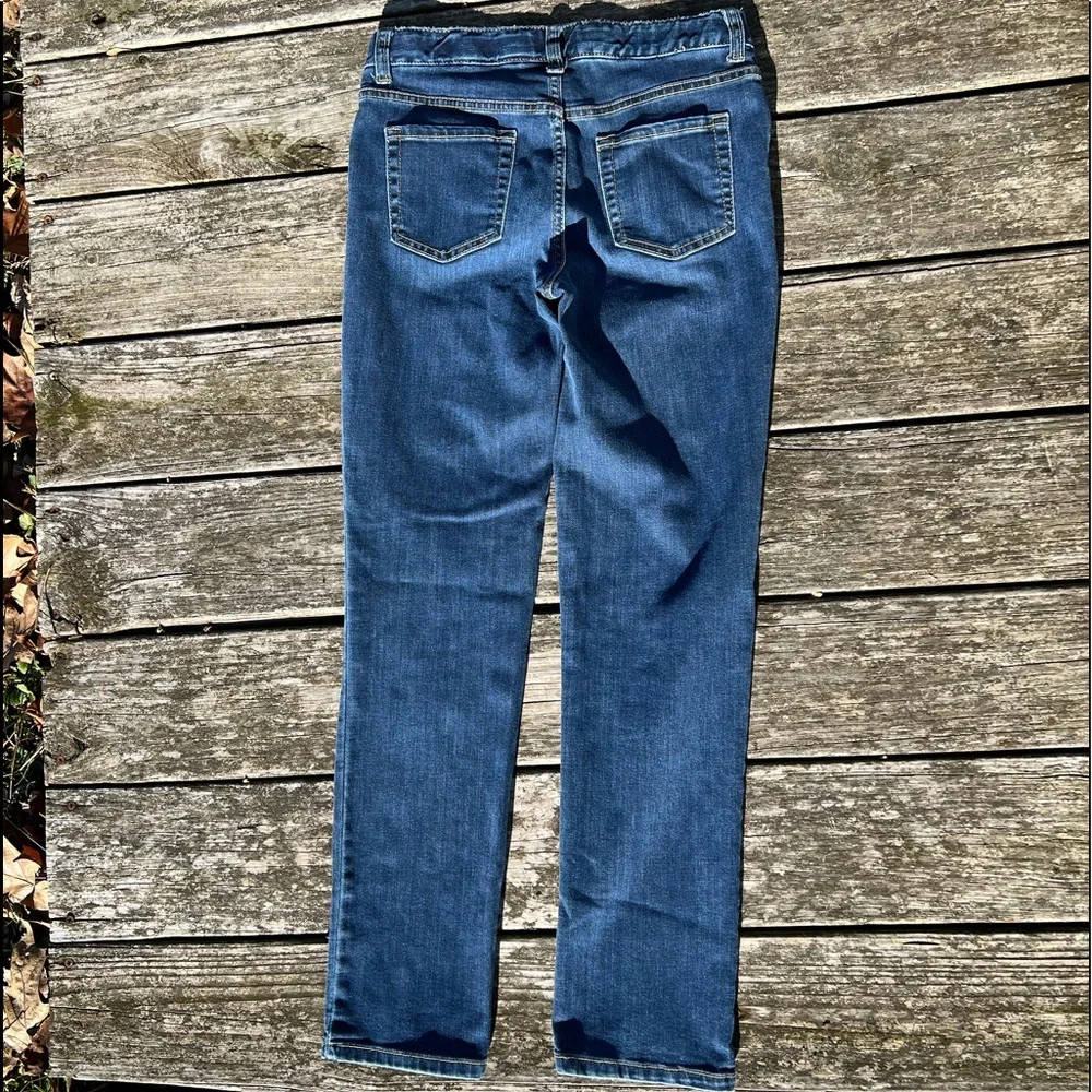 Cherokee girls skinny